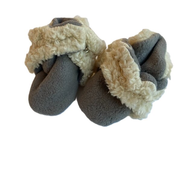 NWOT Zutano Fleece Baby Booties - Picture 1 of 5